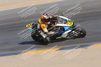 media/Dec-10-2023-SoCal Trackdays (Sun) [[0ce70f5433]]/Turn 10 Inside (140pm)/